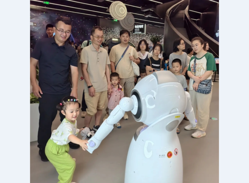 康敏《我和“智能”拉拉手》