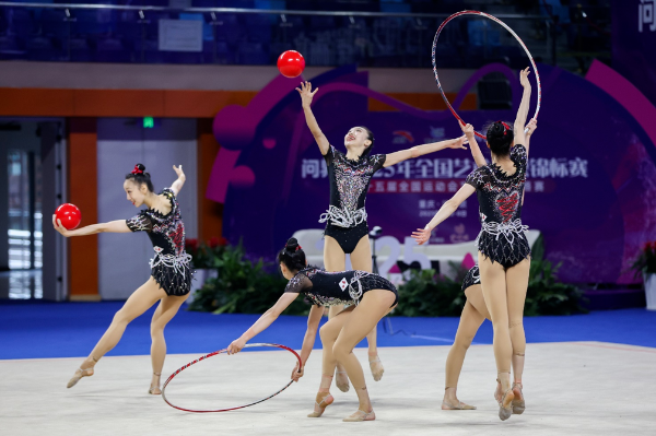 镜彩中国&mdash;&mdash;历届全运会新华社体育摄影精品特展（光明区专场）