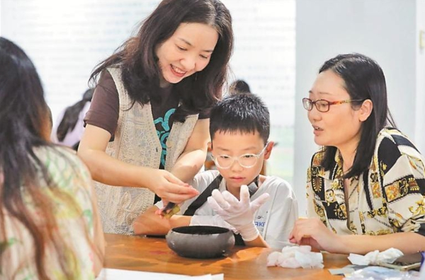 区文化馆推出大漆葫芦手作课